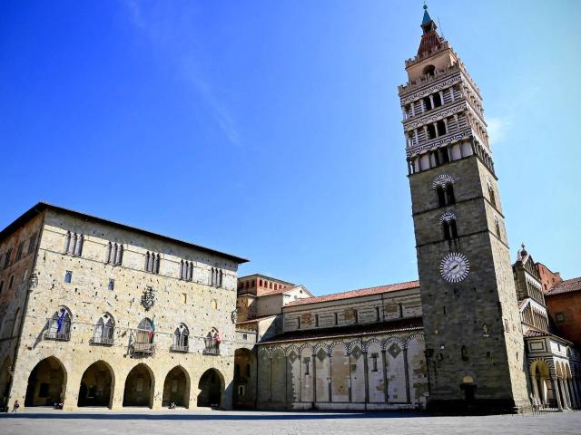 Locale Commerciale in vendita a Pistoia, Toscana