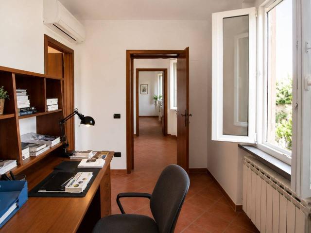 Villa Indipendente in affitto a Capannori, Toscana