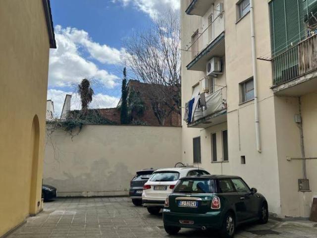 Villa Indipendente in affitto a Quartiere 1, Firenze
