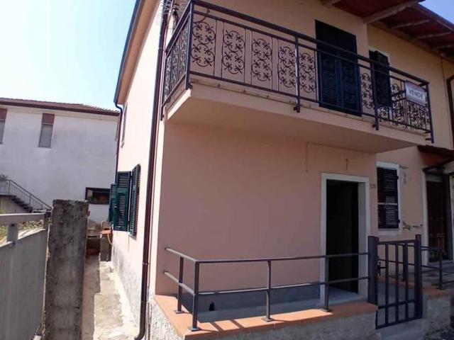 Appartamento in affitto a Luni, Liguria