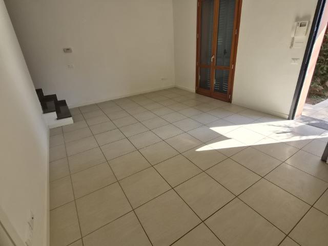 Appartamento in affitto a Montale Alto, Montale