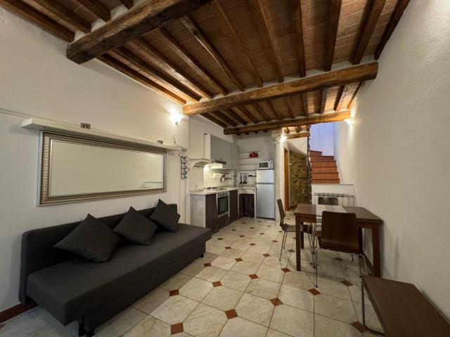 Villa Indipendente in affitto a Tonfano, Toscana
