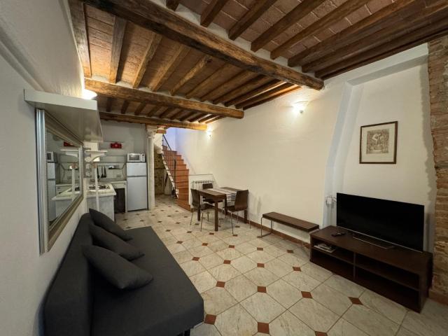 Villa Indipendente in affitto a Tonfano, Toscana