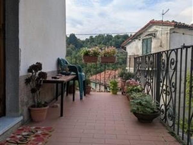 Appartamento in vendita a Sassi, Molazzana