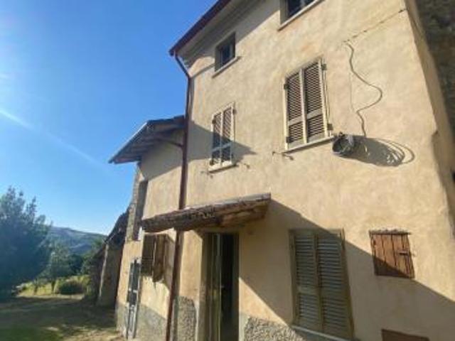 Appartamento in vendita a Alta Val Tidone, Reggio Emilia