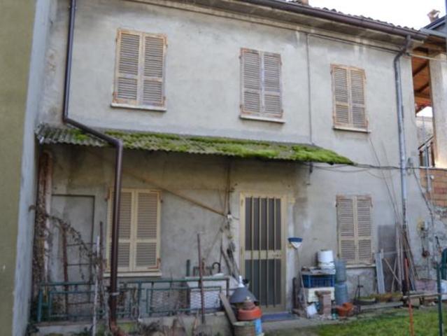 Appartamento in vendita a Borgonovo Val Tidone, Reggio Emilia