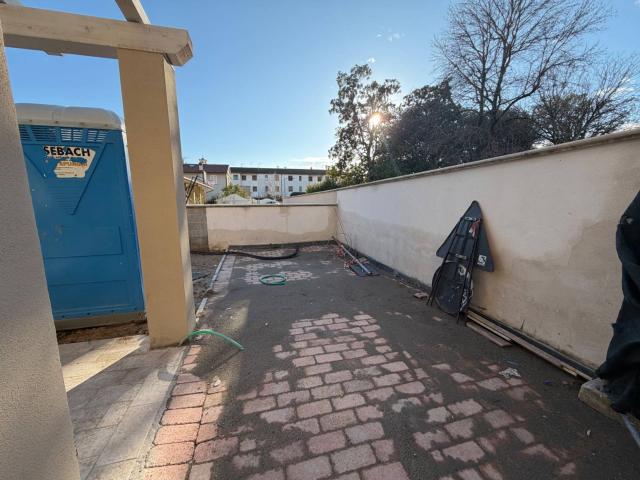 Villa Indipendente in vendita a Oltrarno, Calcinaia