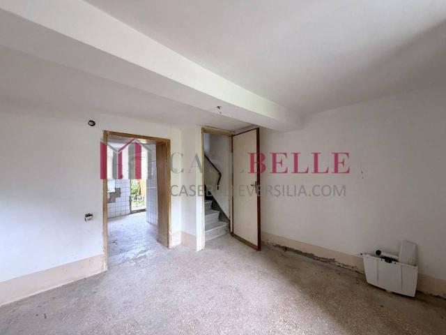 Villa Indipendente in vendita a Camaiore, Toscana