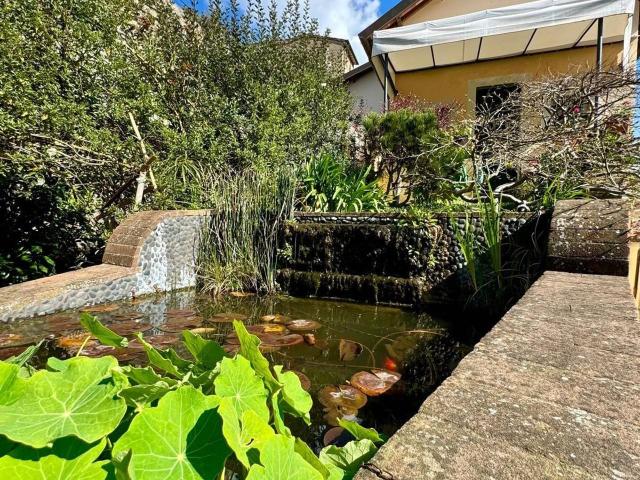 Villa Indipendente in vendita a Camaiore, Toscana