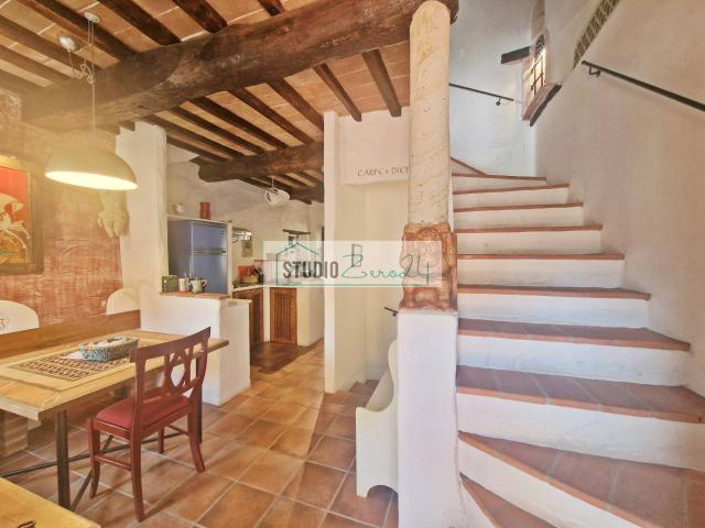 Villa Indipendente in vendita a Stazzema, Toscana