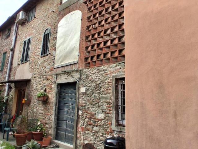Villa Indipendente in vendita a Capannori, Toscana
