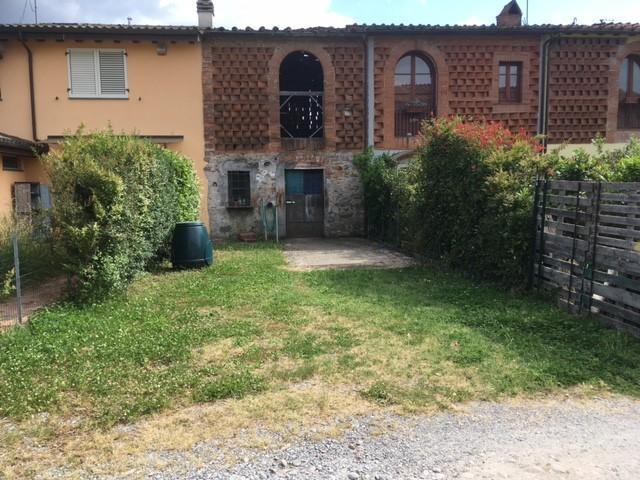 Villa Indipendente in vendita a Capannori, Toscana