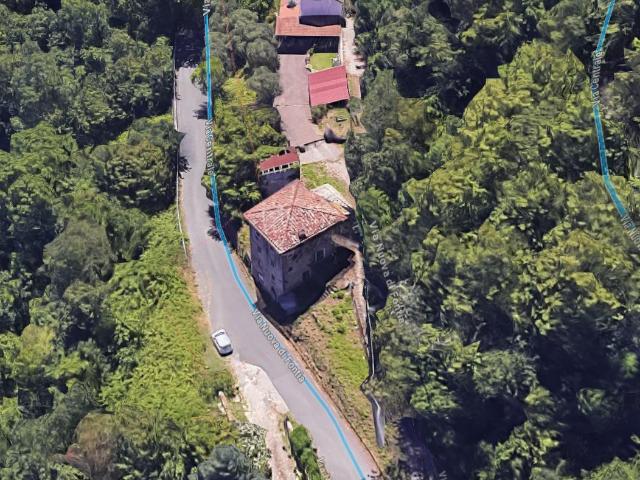 Villa Indipendente in vendita a Carrara, Toscana