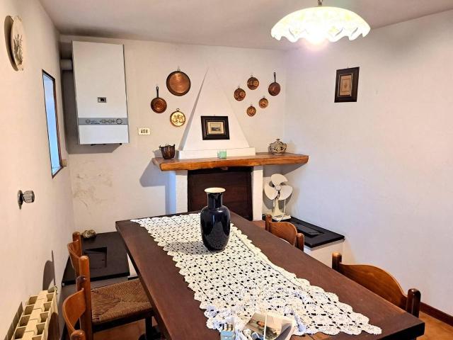 Villa Indipendente in vendita a Gildona, Carrara