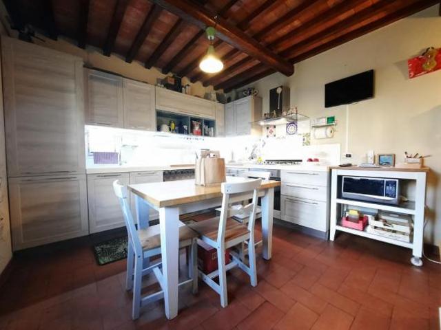 Villa Indipendente in vendita a Cascina, Toscana