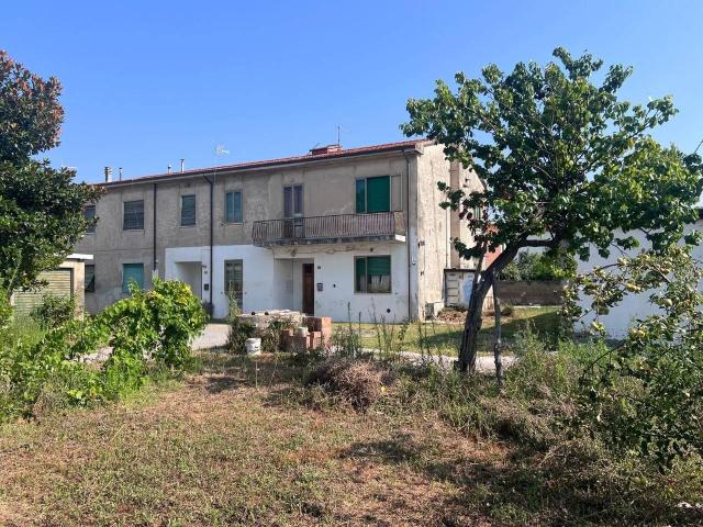 Villa Indipendente in vendita a Cascina, Toscana
