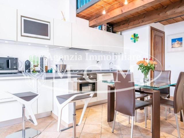 Villa Indipendente in vendita a San Prospero, Cascina