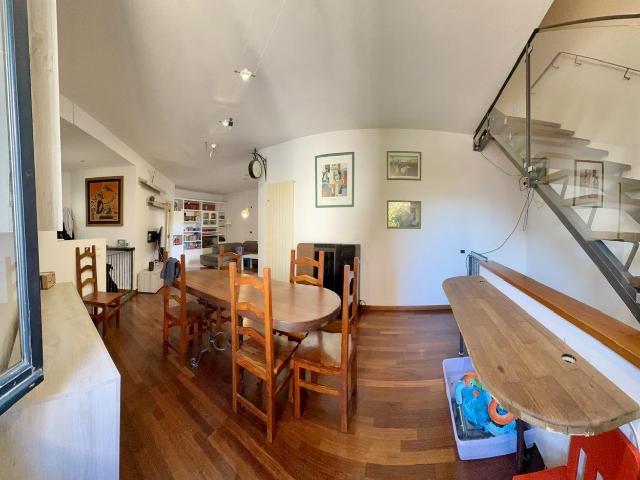 Villa Indipendente in vendita a Navacchio, Cascina
