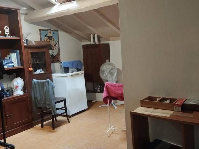 Villa Indipendente in vendita a Navacchio, Cascina