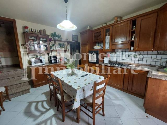 Villa Indipendente in vendita a Cascina, Toscana