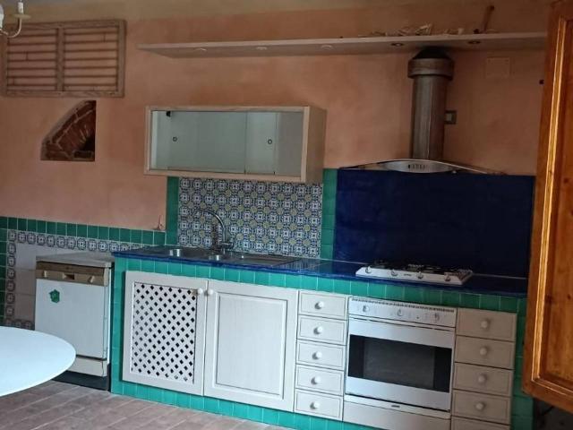 Villa Indipendente in vendita a Garzella, Cascina