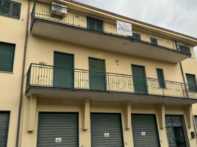 Palazzo in vendita a Castel San Giorgio, Campania