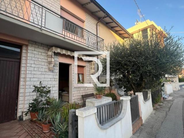 Villa Indipendente in vendita a Unione dei comuni Valle del Savio, Cesenà