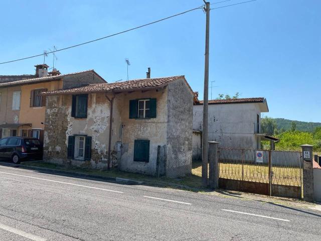 Villa Indipendente in vendita a Farra D'isonzo, Friuli-Venezia Giulia