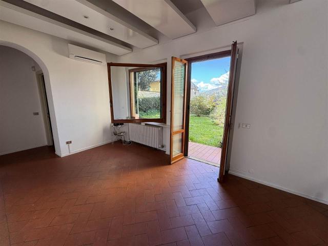 Villa Indipendente in vendita a Quartiere 2, Firenze