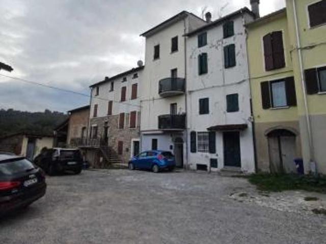 Villa Indipendente in vendita a Fornovo Di Taro, Reggio Emilia