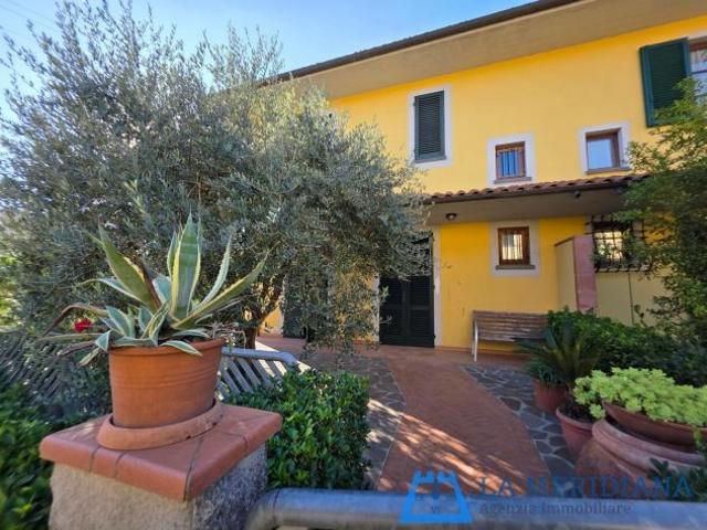 Villa Indipendente in vendita a Lamporecchio, Pistoia