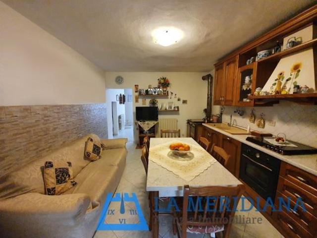 Villa Indipendente in vendita a Lamporecchio, Toscana