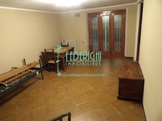 Villa Indipendente in vendita a Ponte San Pietro, Bagni Di Lucca Ponte