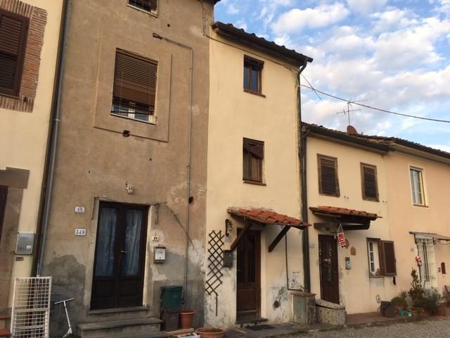 Villa Indipendente in vendita a Farneta, Bagni Di Lucca Ponte