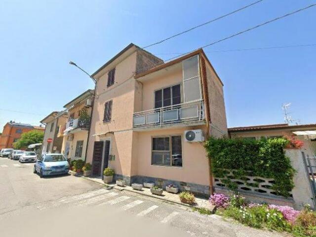 Villa Indipendente in vendita a Vecchiano, Toscana