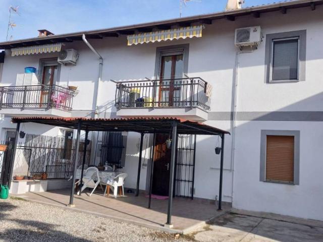 Villa Indipendente in vendita a Piemonte, Novara