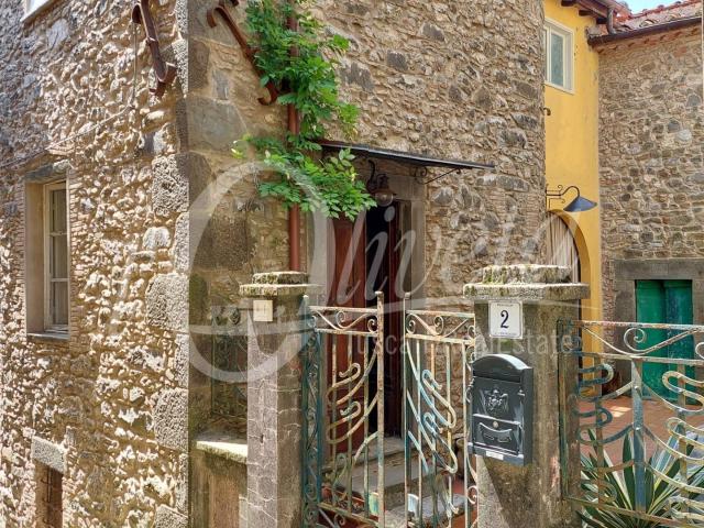Rustico in vendita a Unione dei comuni Media Valle del Serchio, Pescaglia
