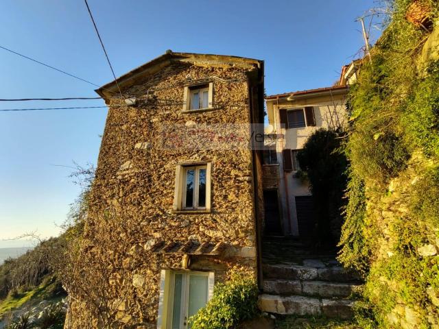 Villa Indipendente in vendita a Vitoio, Tonfano