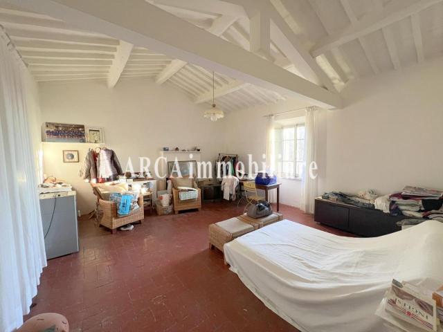 Villa Indipendente in vendita a Tonfano, Toscana