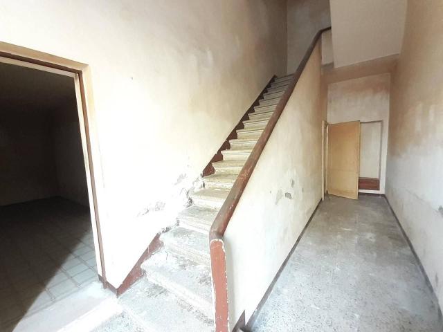 Villa Indipendente in vendita a Oltrera, Pontedera