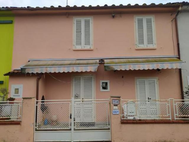 Villa Indipendente in vendita a Monsummano Terme, Pistoia