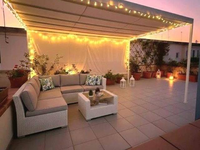 Villa Schiera in vendita a Grignano, Prato