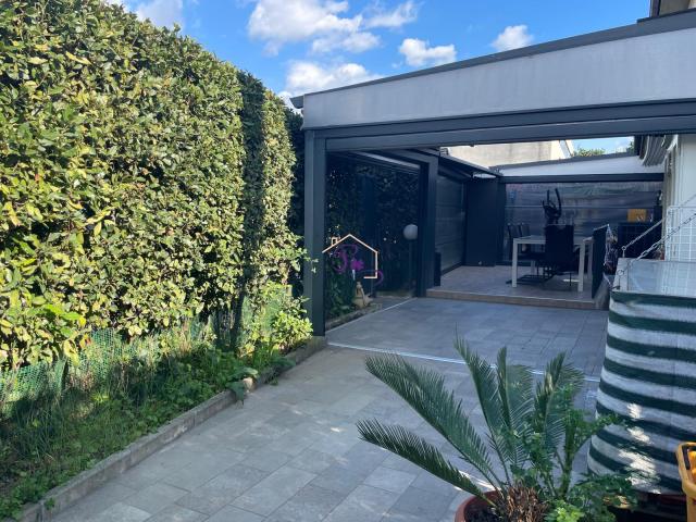 Villa Indipendente in vendita a Grignano, Prato