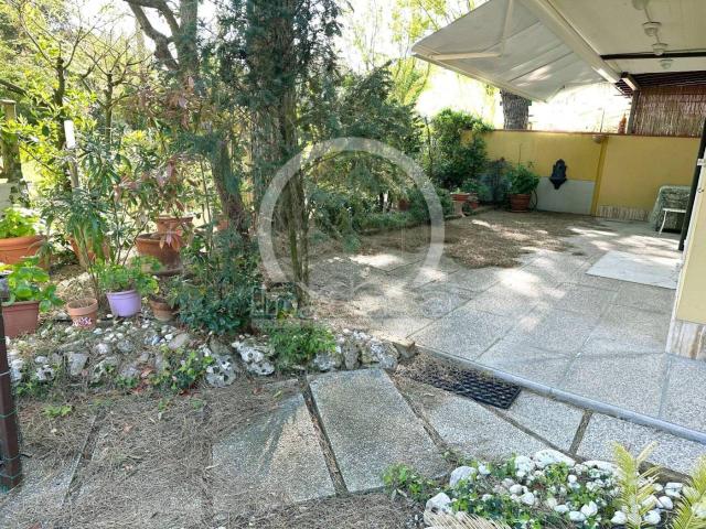 Villa Indipendente in vendita a Ravenna, Reggio Emilia