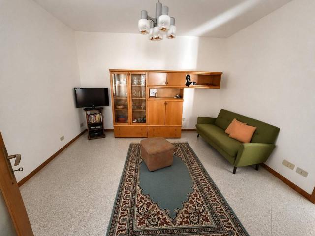 Villa Indipendente in vendita a Resia, Friuli-Venezia Giulia