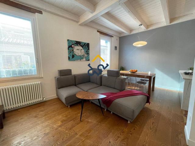 Villa Indipendente in vendita a Sant'Antonio, Marche