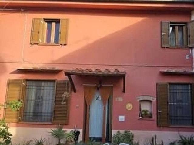 Villa Indipendente in vendita a San Giuliano Terme, Toscana