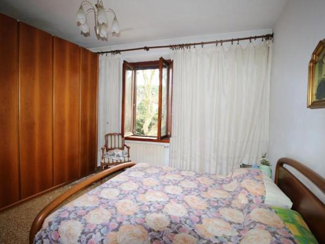 Villa Indipendente in vendita a Bagni Di Lucca Ponte, Toscana