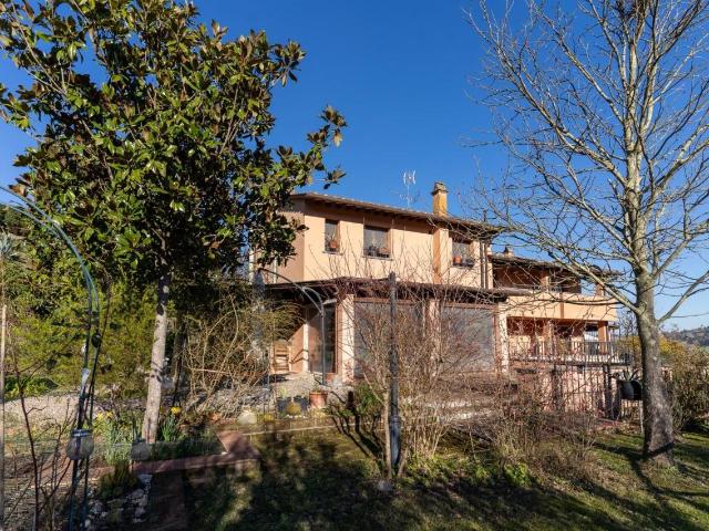 Villa Indipendente in vendita a La Serra, San Miniato