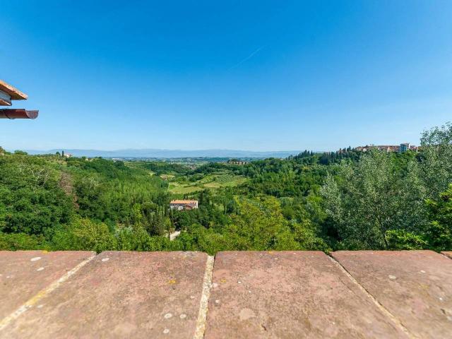 Villa Indipendente in vendita a San Miniato, Toscana